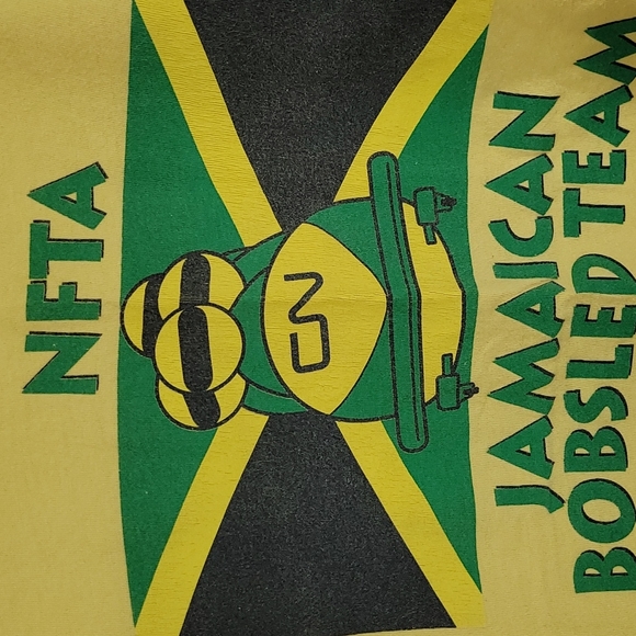 vintage 2000s Jamaican Bobsled team yellow large t-shirt - Picture 3 of 8